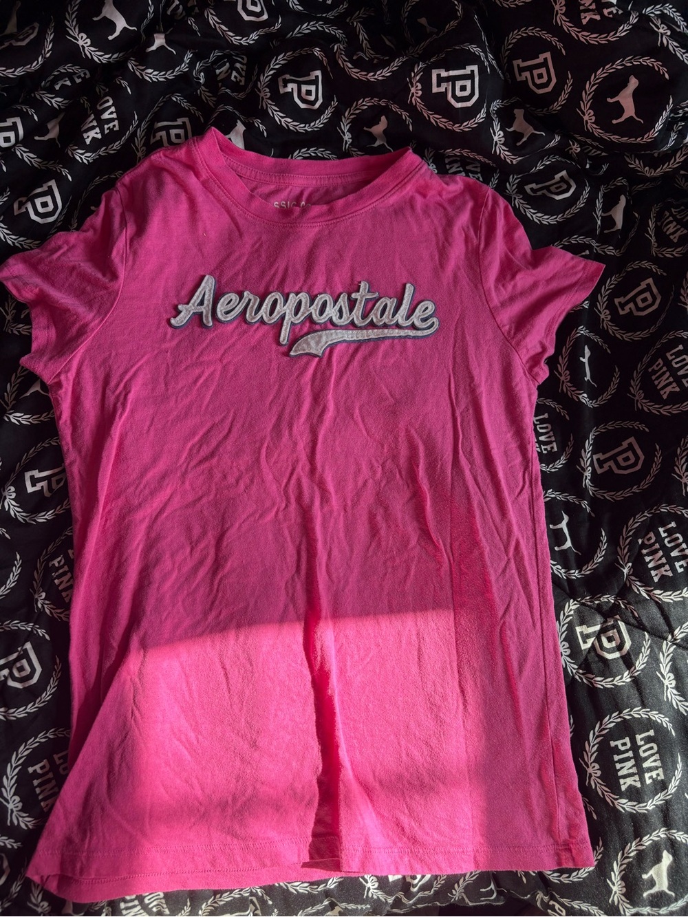 Aeropostale Classic Crew Neck Tee | 3D Embroidered Logo | Pink Graphic Top